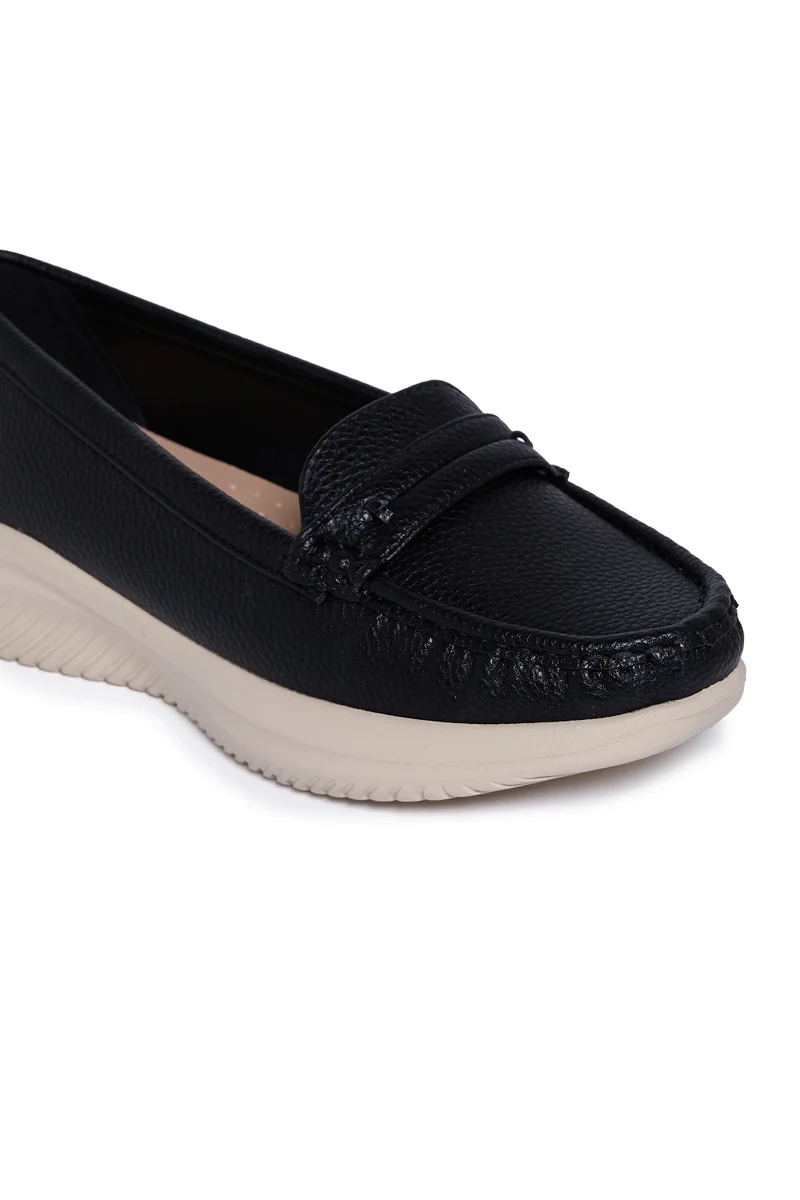 Geoomnii BLACK Geoomnii Closed Flat Shoes for Women – Comfortable Slip-On Ballet Flats for Office, Daily Wear & Casual Use for Women | Best Price UAE